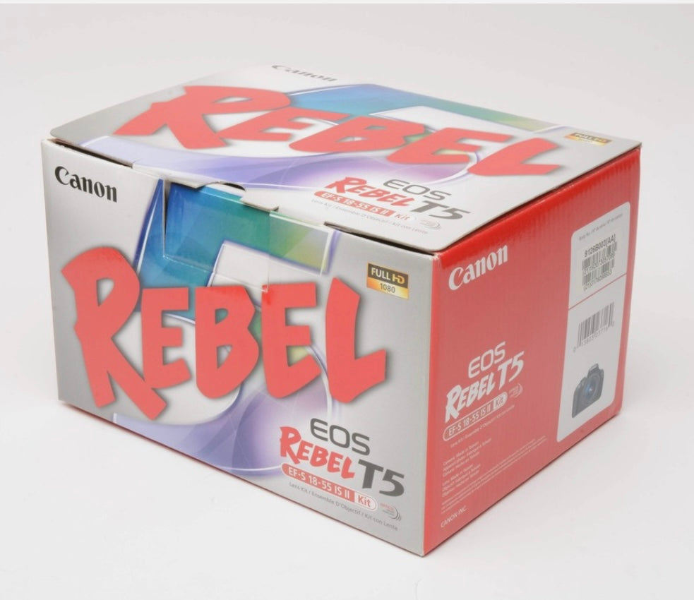 Canon EOS Rebel T5 DSLR Camera with 18-55mm Lens - Pre owend