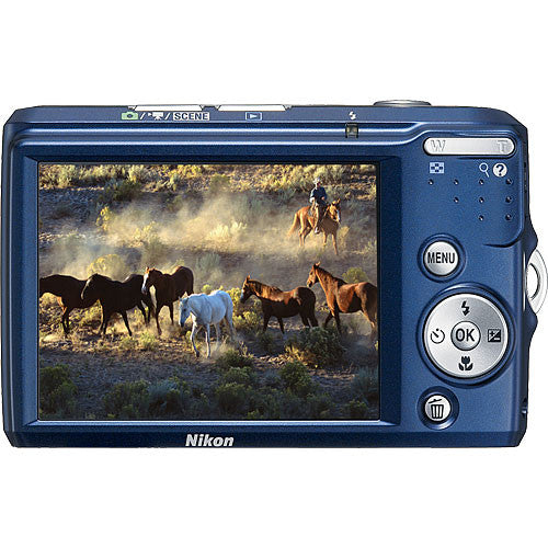 Nikon Coolpix L18 Digital Camera (Navy) for parts or Repair