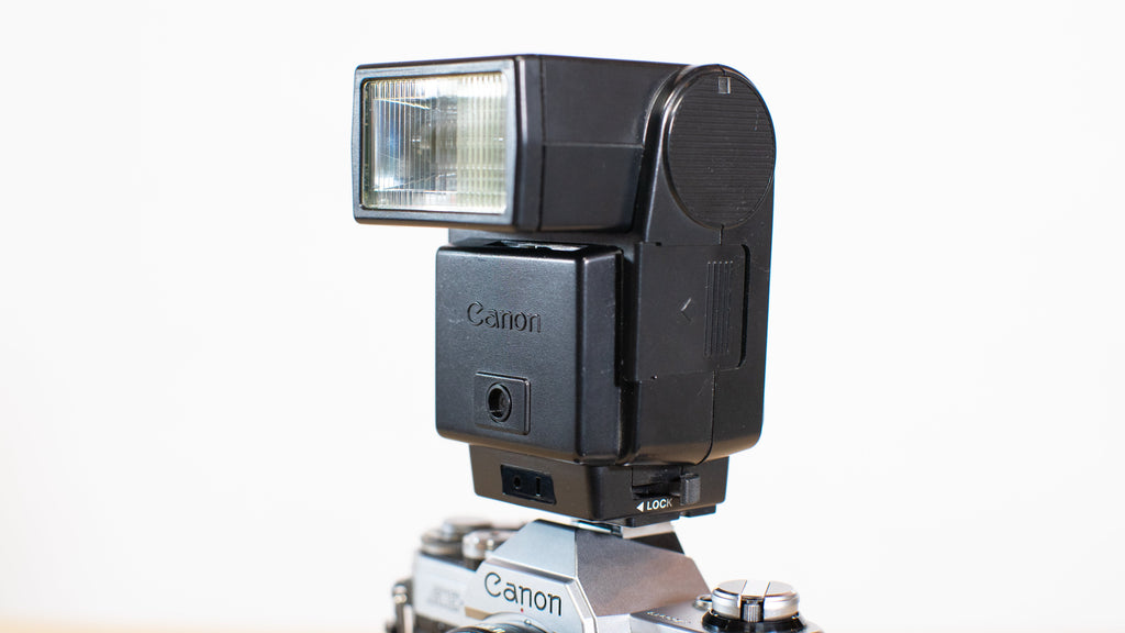 Canon Speedlite 199A Camera Flash - Used