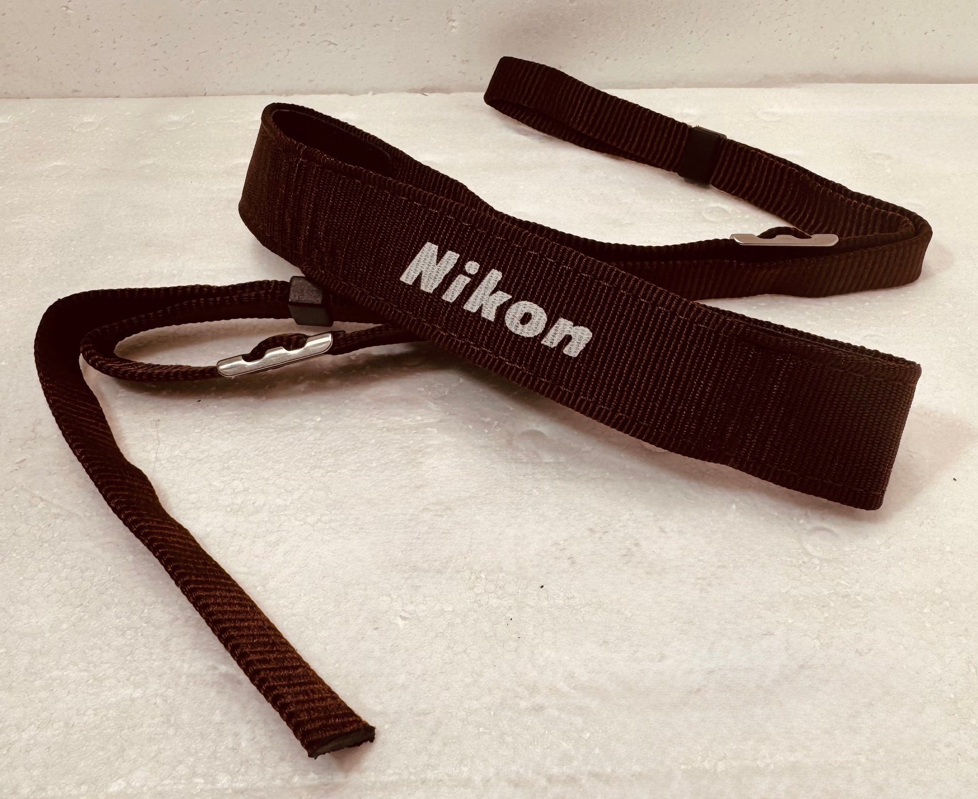 Nikon Brown Camera Neck Strap – Adjustable OEM DSLR/Mirrorless Camera Strap - Prrewond Vintage